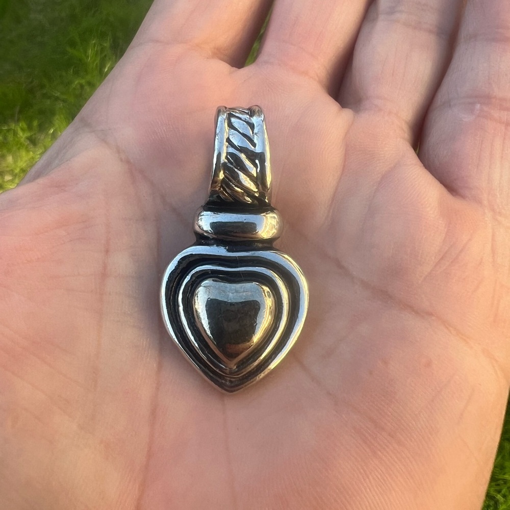 Costume Silver-tone & Gold-tone Heart With Black Outline Pendant ๐ - Picture 8 of 13